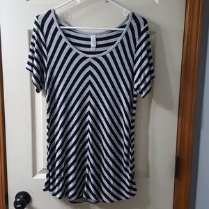 Lularoe Classic Tee - Black/Grey Chevron